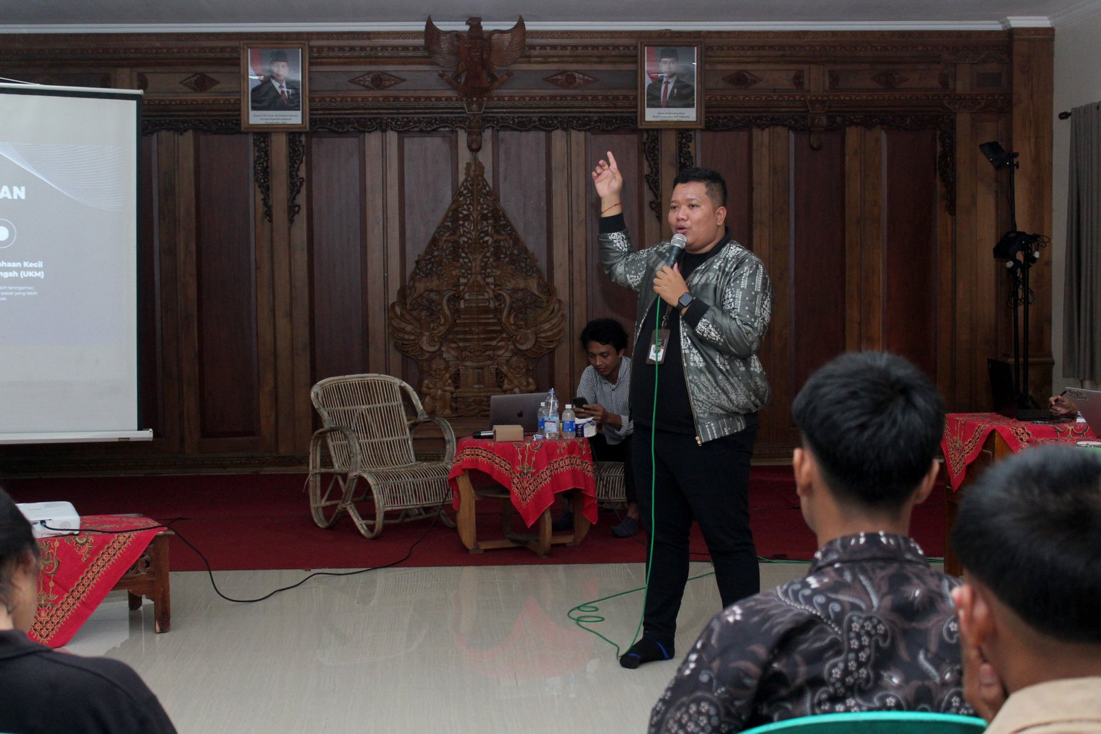Kokurikuler Kewirausahaan di PKBM Kusalamitra: Belajar Berwirausaha Sejak Dini
