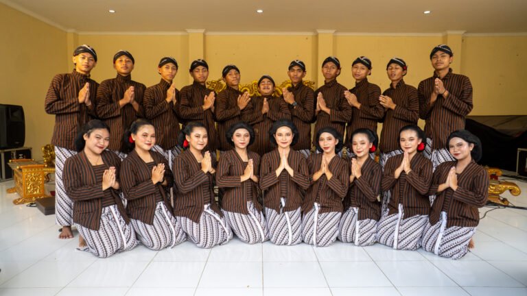 Melestarikan Budaya Jawa melalui Kegiatan Karawitan di Kusalamitra